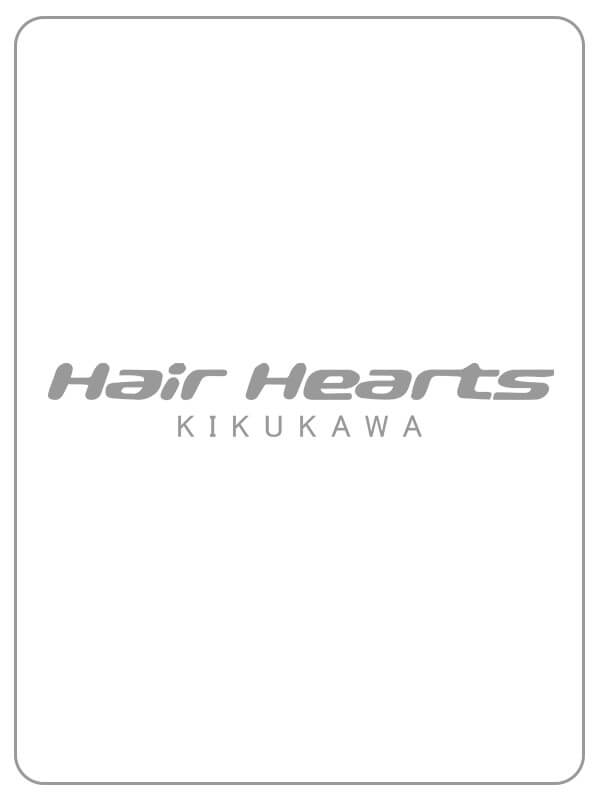 ヘアスタイル「センターパートの小顔シルエット」の拡大画像