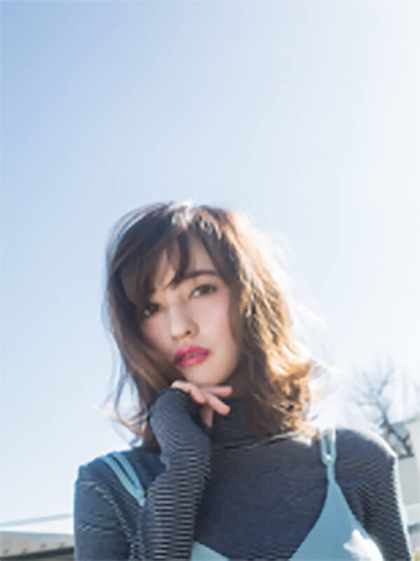 菊川駅（都営新宿線）にある美容室・美容院「Hair Hearts 菊川店（ヘアーハーツ　キクカワ）」のヘアスタイル「切りぱなしエアリーウェービィーセミディ」